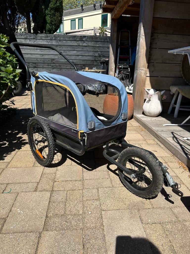 Fietskar hond/kind, Fietsen en Brommers, Fietsaccessoires | Aanhangers en Karren, Ophalen, Zo goed als nieuw, Hondenkar