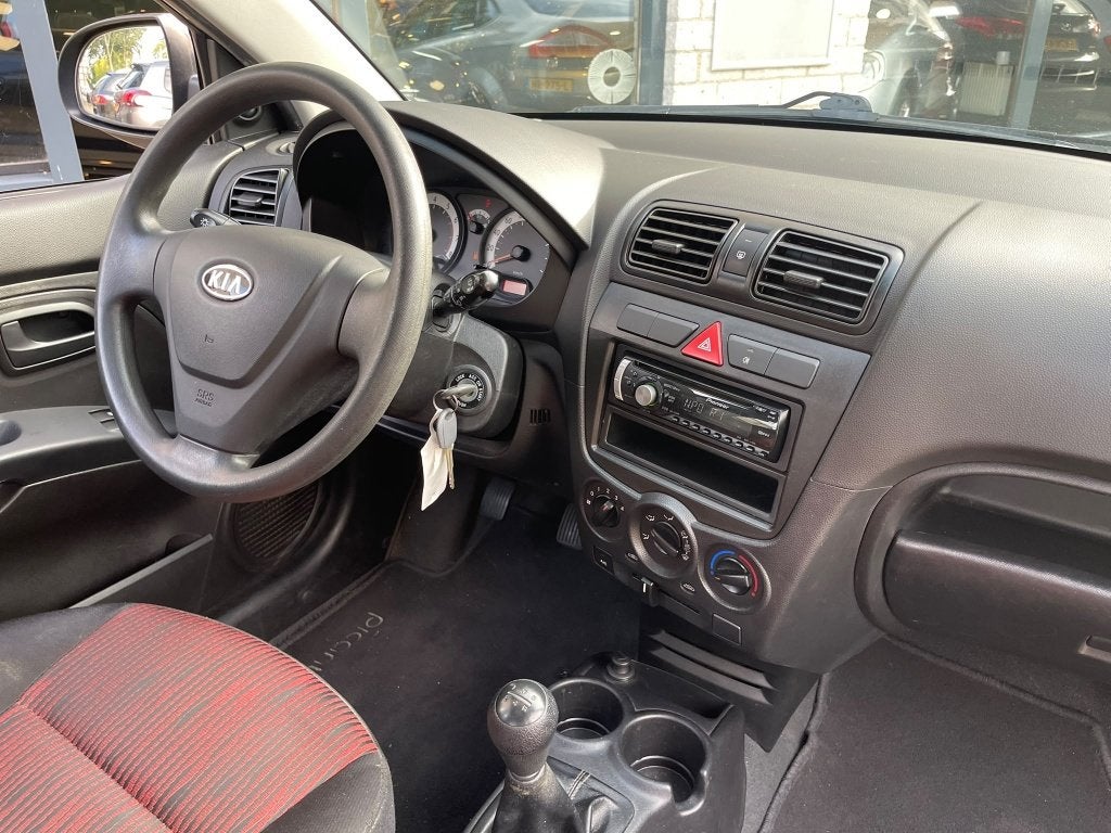 Kia Picanto 1.0 X-tra 5Drs Airco Beurt Nieuwe apk, Auto's, 4 cilinders, Elektrische ramen, 400 kg, Zwart