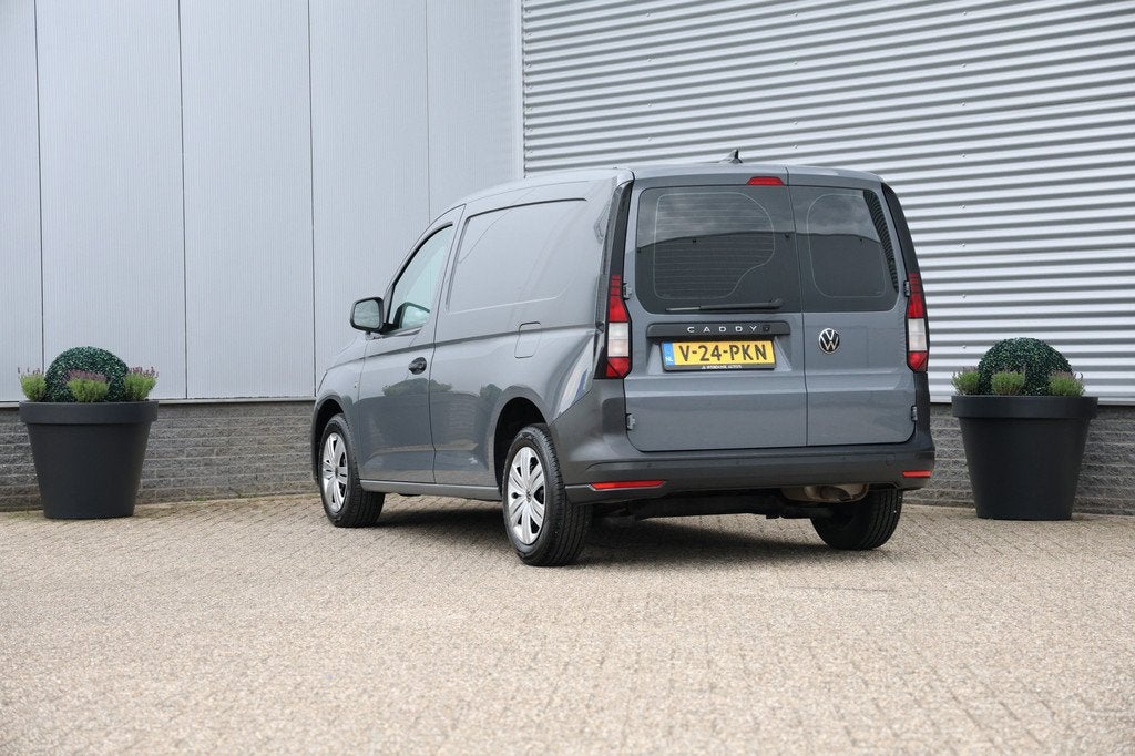 Volkswagen Caddy Cargo 1.5 TSI Style Automaat Led|Cam|Stoelv, Auto's, Bestelauto's, Stof, 4 cilinders, Volkswagen, Bedrijf