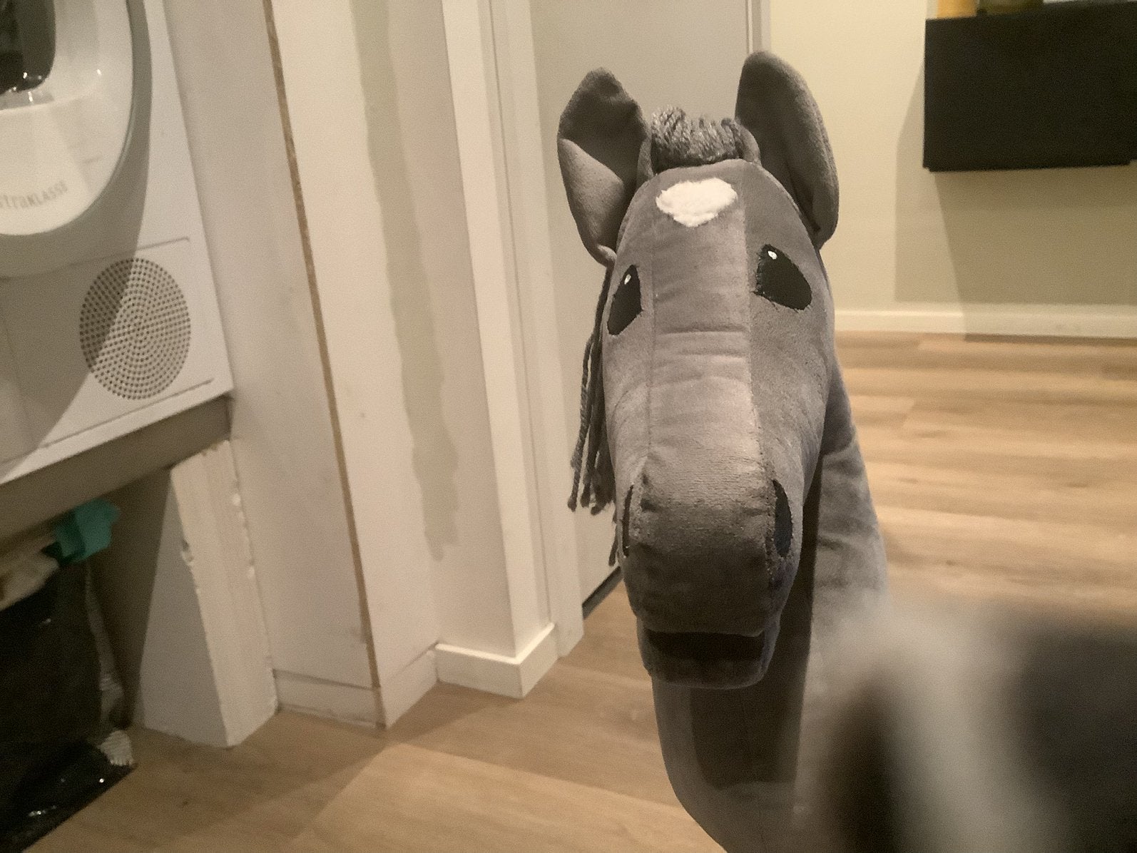 Hobby horse, Ophalen, Zo goed als nieuw