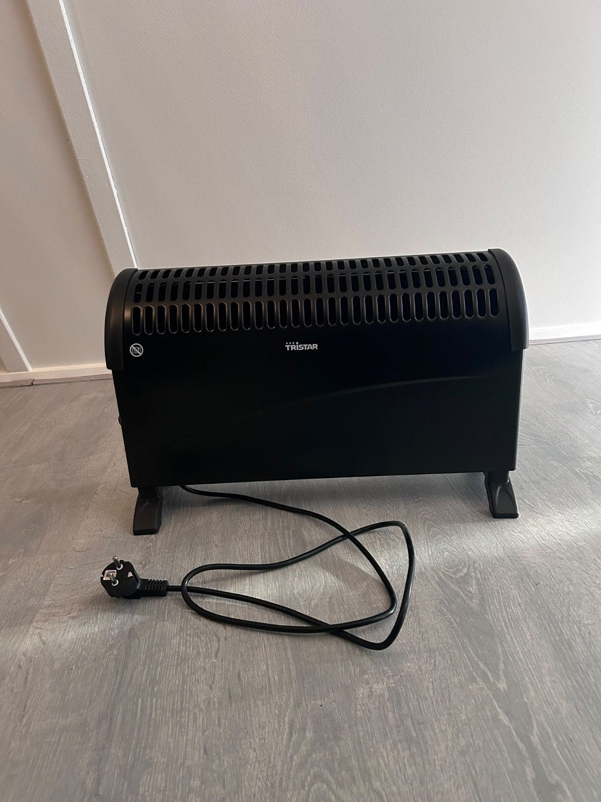 Tristar Elektrische Kachel - Zwart, Zo goed als nieuw, Ophalen, Zo goed als nieuw