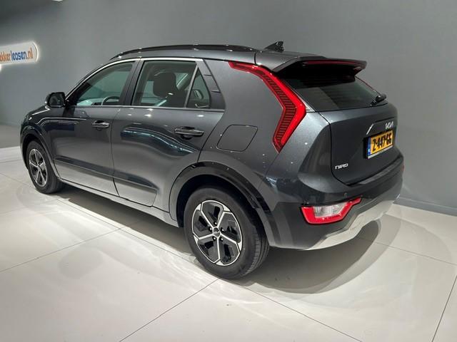 KIA Niro 1.6 GDi Hybrid 141pk DCT6 DynamicLine, Auto's, Kia, Automaat, Gebruikt, Leder en Stof, 23 km/l