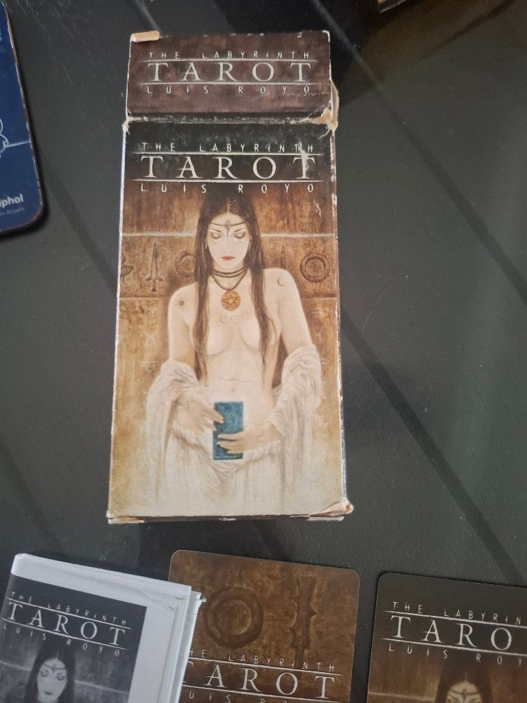 Prachtige Tarot Deck: The Labyrinth Tarot (Luis Royo), Boeken, Ophalen of Verzenden, Zo goed als nieuw, Tarot of Kaarten leggen