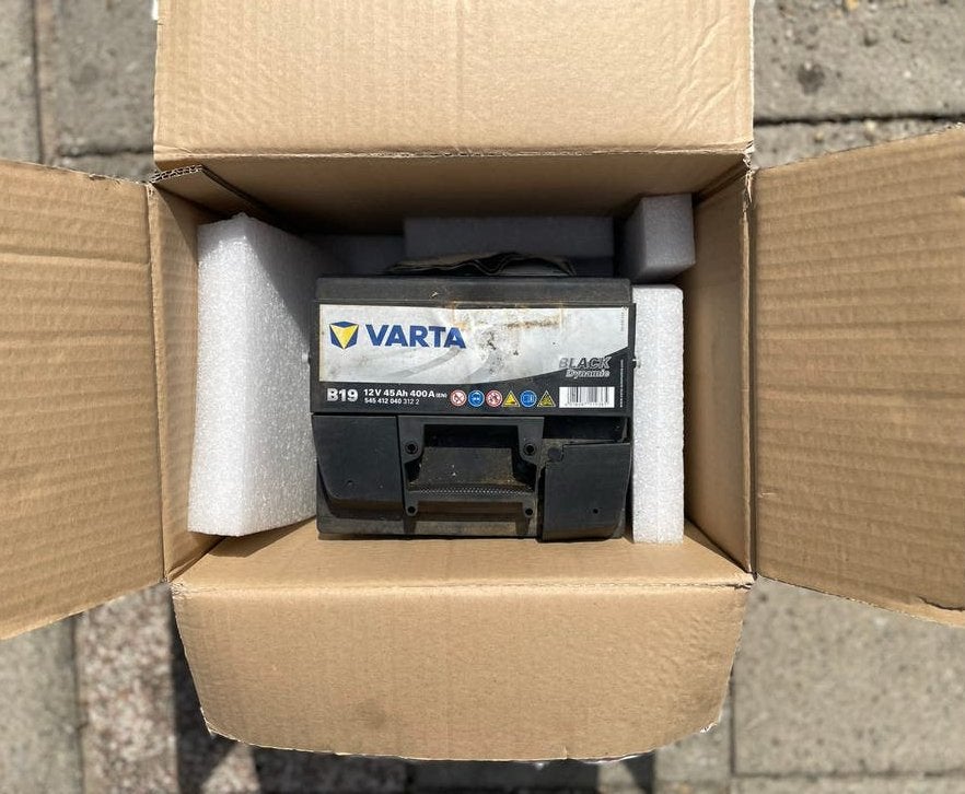 VARTA B19 12V 45Ah 400A - lege/ontladen autoaccu, Ophalen of Verzenden, Gebruikt
