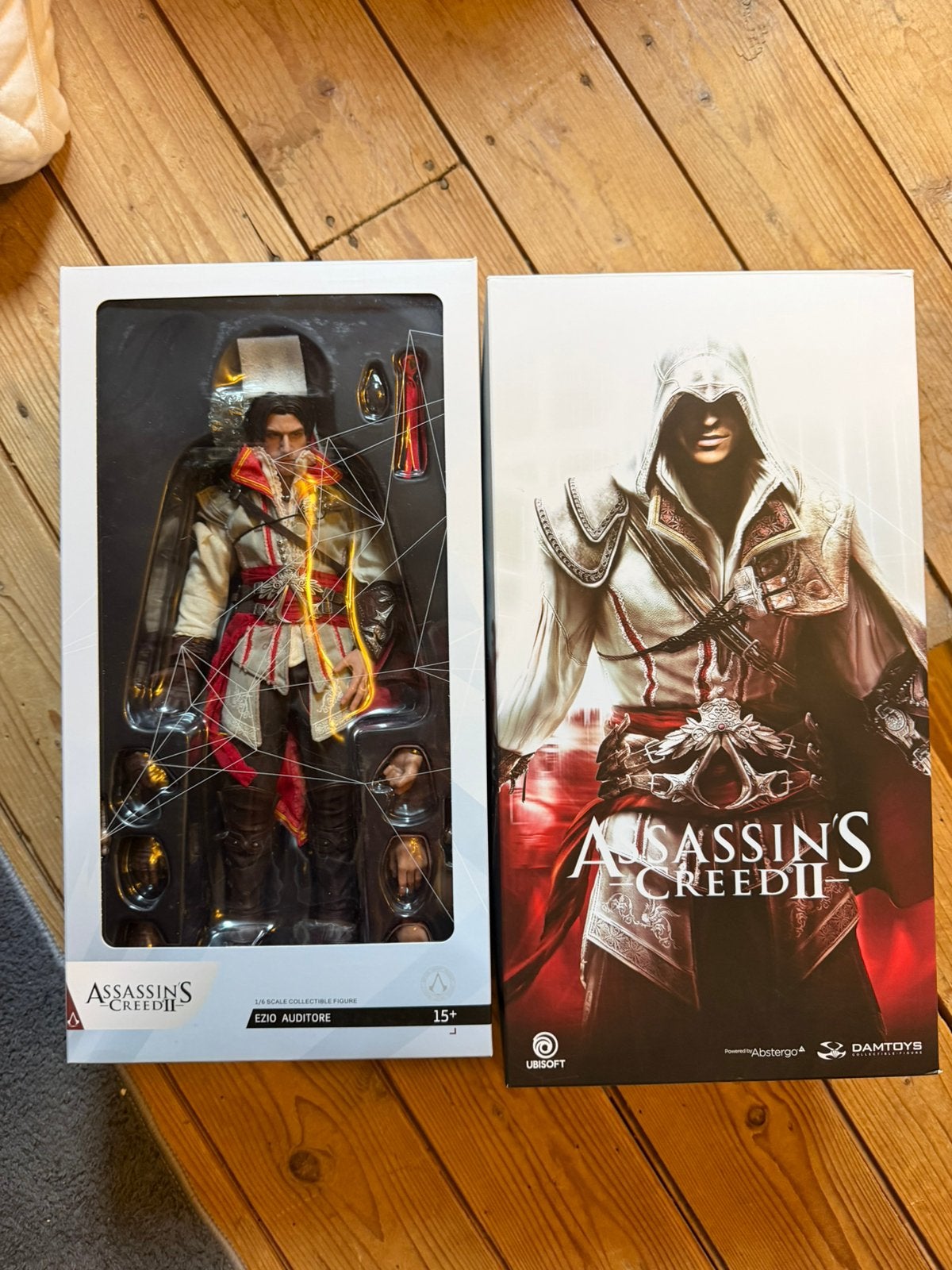 Assassin’s Creed 2 Ezio Auditore Damtoys figure, Verzamelen, Ophalen, Zo goed als nieuw