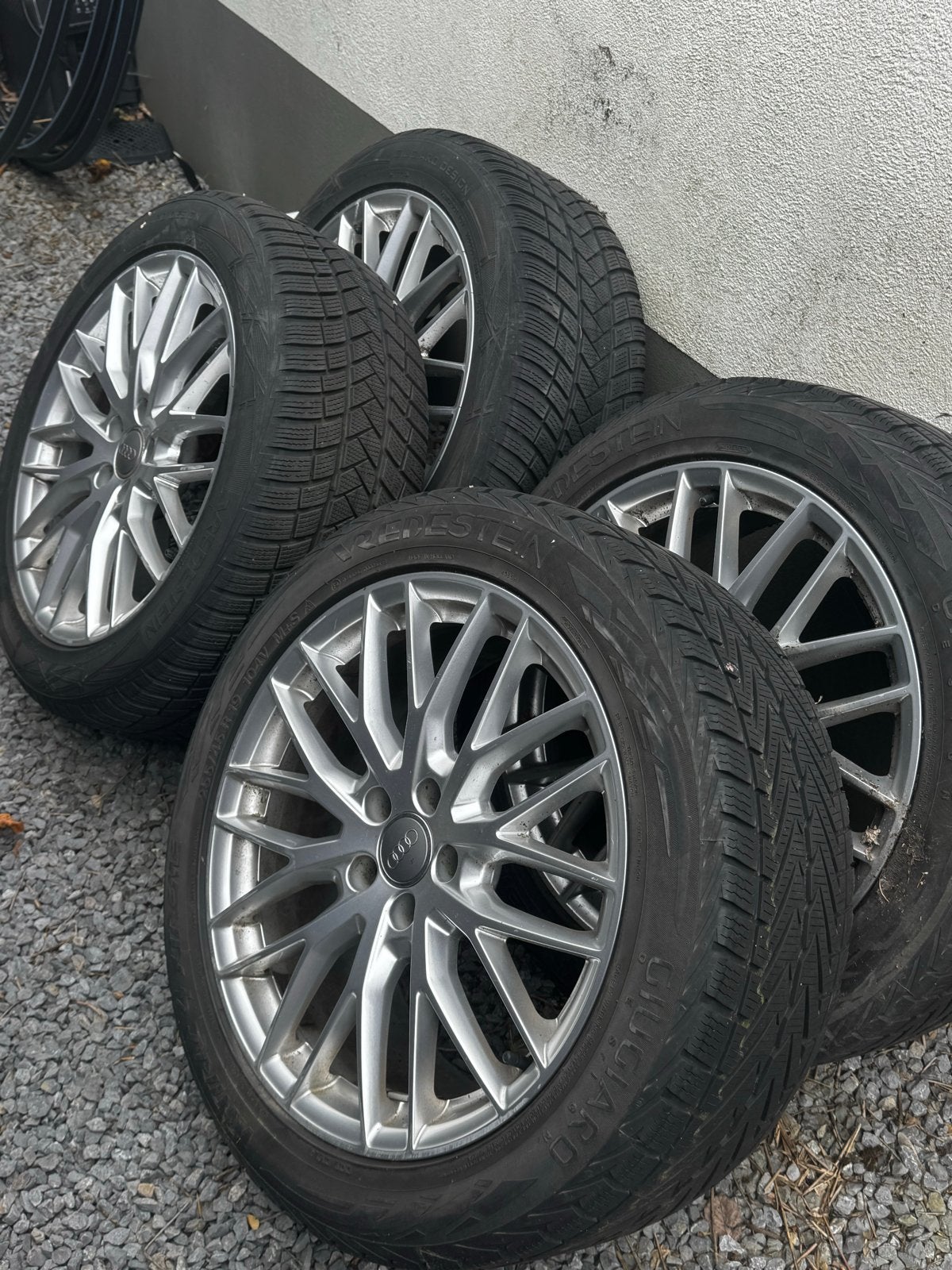 Audi 19 inch velgen met Vredestein winterbanden 255/45 R19, Gebruikt, 255 mm, Banden en Velgen, Winterbanden