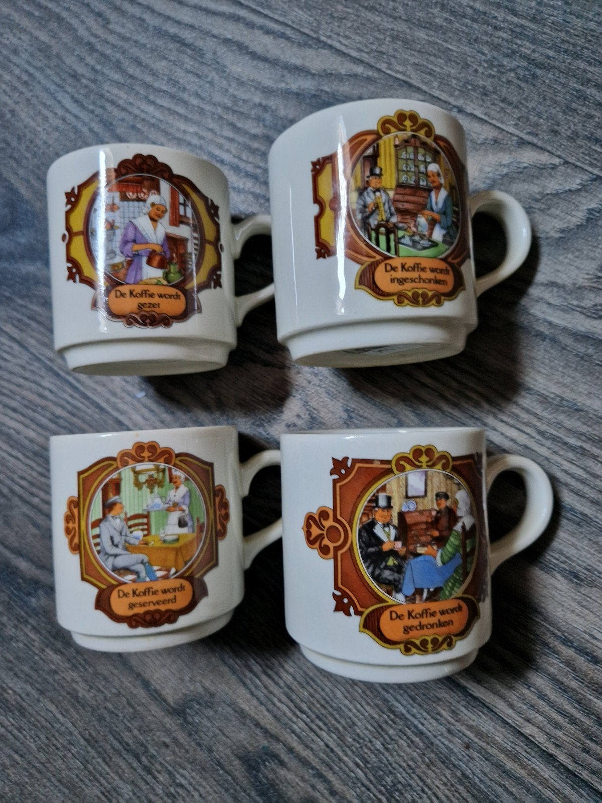 Set van 4 Villeroy & Boch DE koffiebekers, Antiek en Kunst, Ophalen of Verzenden