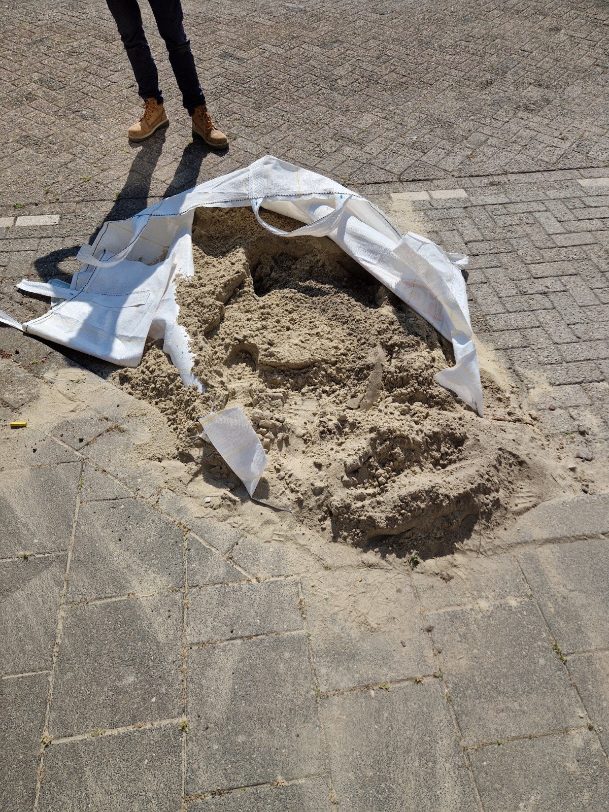 Gratis ophoogzand af te halen, Tuin en Terras, Zand, Ophalen, Gebruikt, Ophoogzand