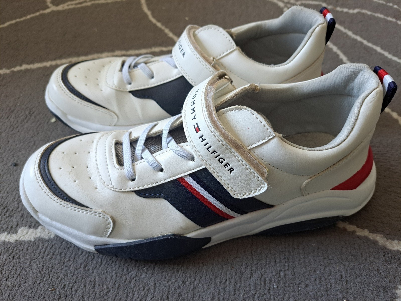 Goed als nieuwe merk schonen TOMMY HILFIGER maat 41, Ophalen of Verzenden, Zo goed als nieuw