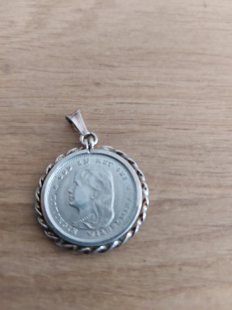 10 gulden 1897 als hanger, Ophalen, Nieuw, Zilver, Overige materialen
