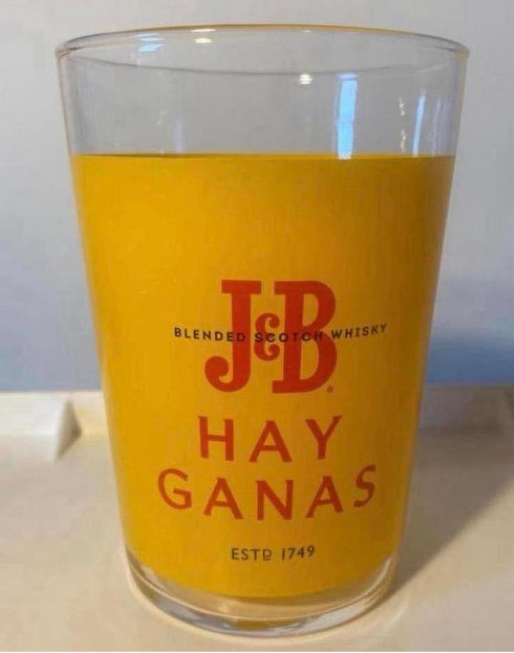 J&B Blended Scotch Whisky glas. Hoogte 12,5 cm., Ophalen, Zo goed als nieuw, Borrel- of Shotglas
