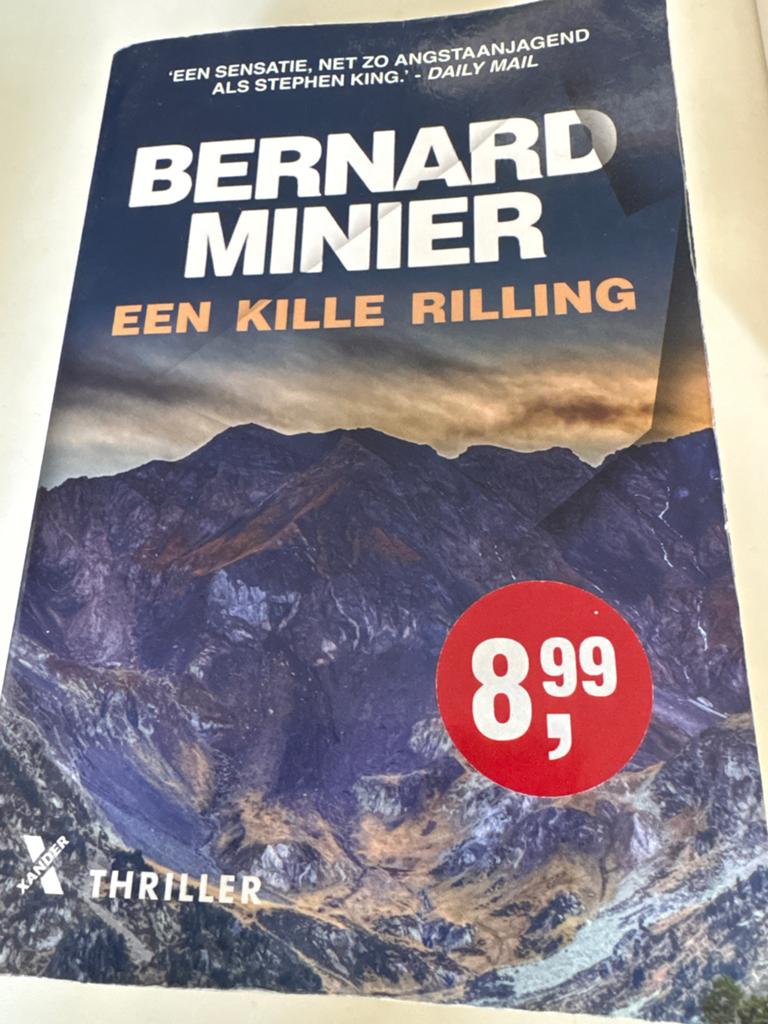 Bernard Minier - Een Kille Rilling (Thriller), Boeken, Ophalen, Gelezen, Europa overig
