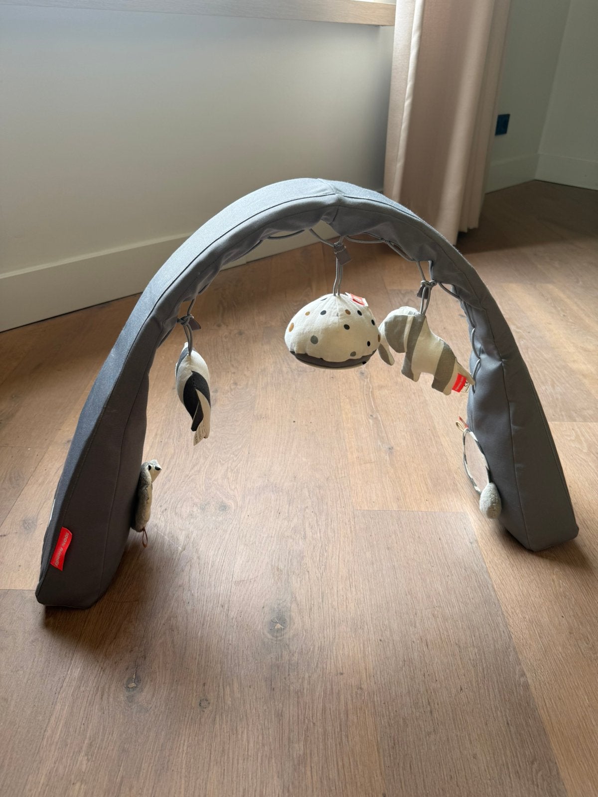 Done by Deer Activity Gym | Deer Friends | Grijs, Kinderen en Baby's, Ophalen of Verzenden, Zo goed als nieuw