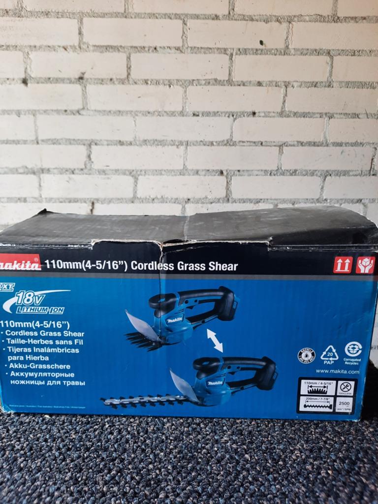 Makita 18V Accu Graskantenschaar DUM111ZX (zonder accu), Ophalen of Verzenden, Gebruikt, Accu, Makita
