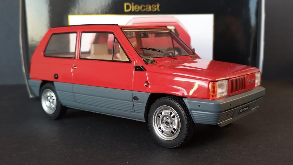 Fiat Panda 30 mk1 1980 1:18 KK Scale Pol, Overige merken, Auto, Ophalen of Verzenden, KK Scale ug