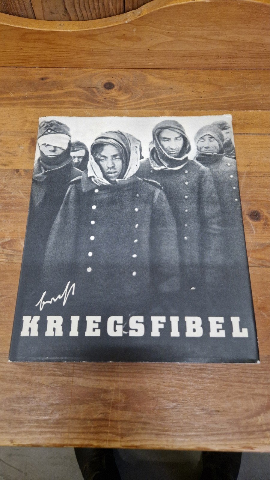 Kriegsfibel WW2 Bertolt Brecht, Ophalen of Verzenden, Overige soorten, Duitsland, Boek of Tijdschrift