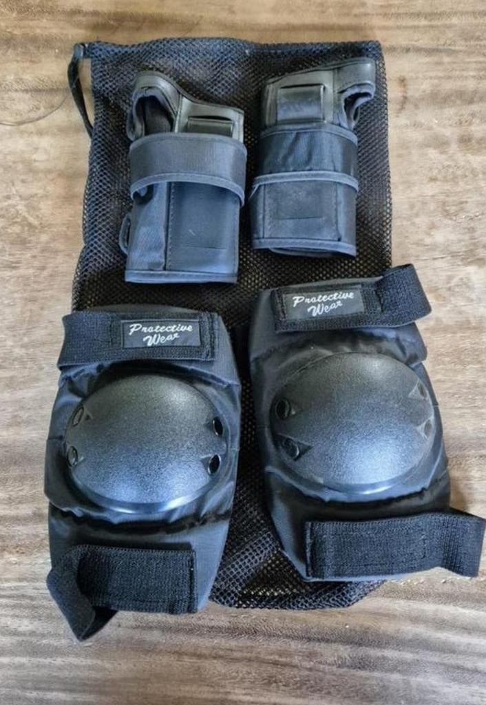 Knie- en polsbescherming, Ophalen of Verzenden, Zo goed als nieuw, Bescherming