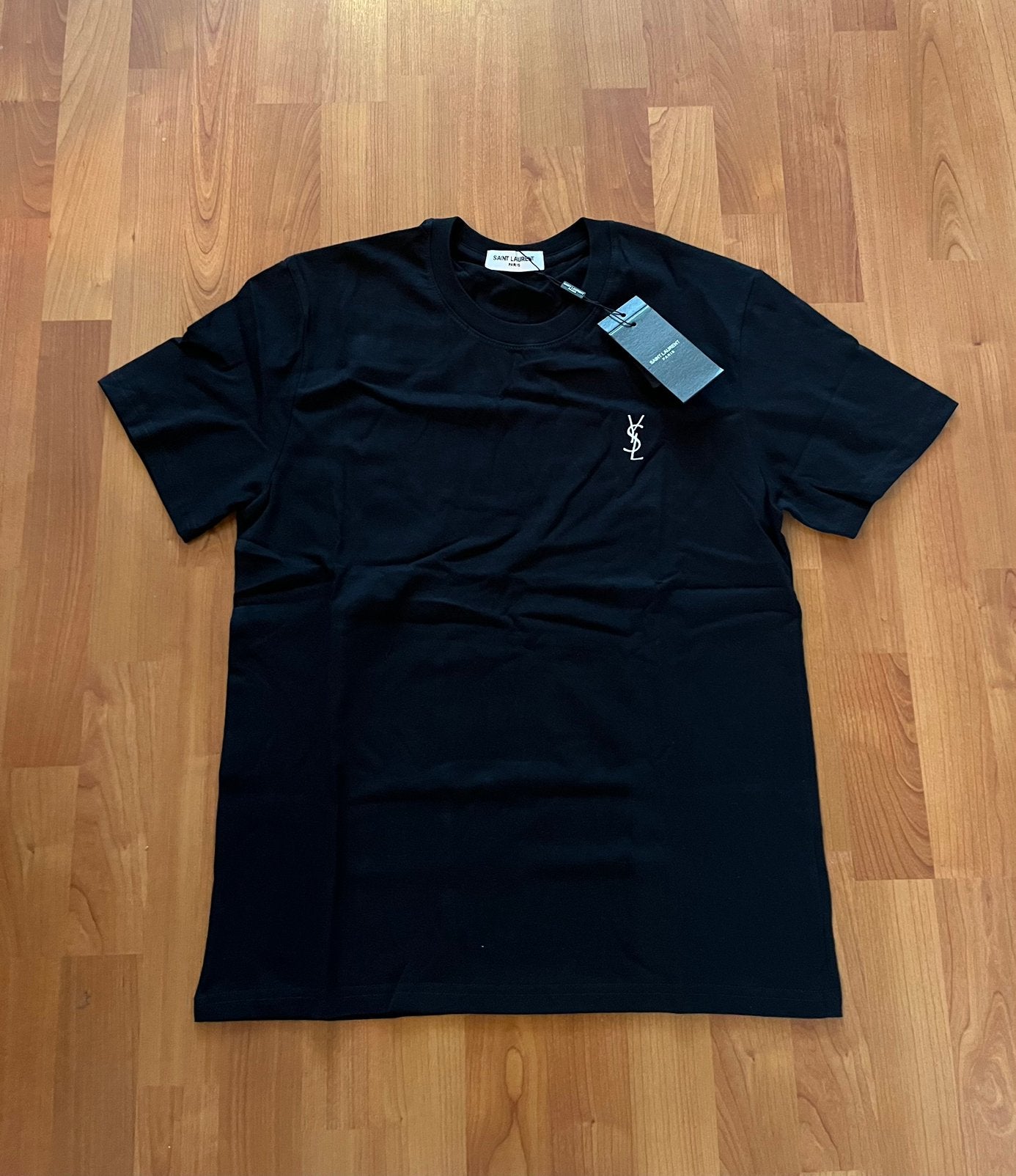 Saint Laurent T-shirt Maat L Zwart New, Ophalen of Verzenden, Zo goed als nieuw, Maat 48/50 (M), Zwart