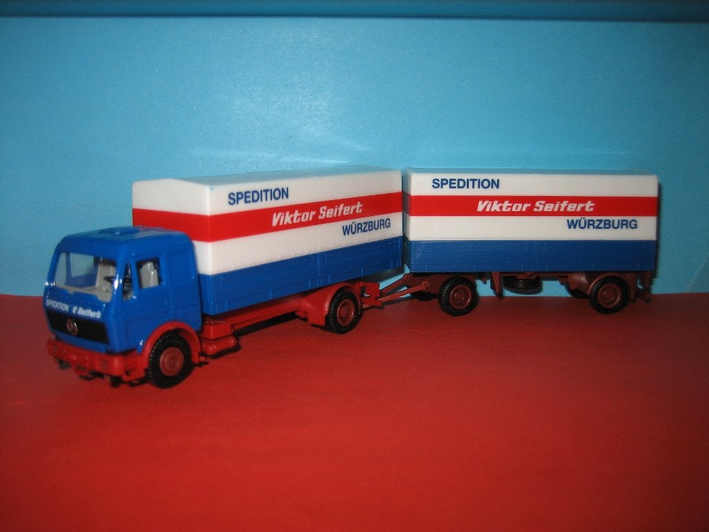 Viktor-Seifert  MERCEDES combi  Herpa, Ophalen of Verzenden, Zo goed als nieuw, Bus of Vrachtwagen, Herpa