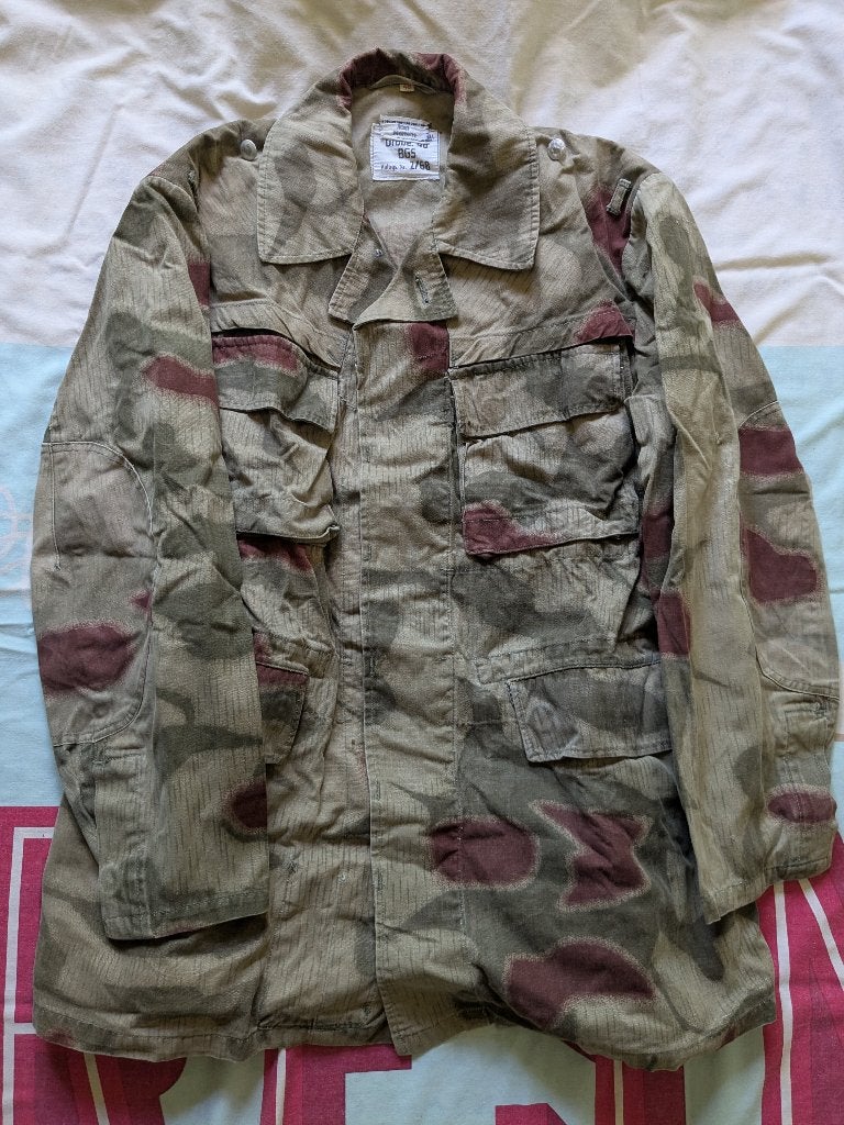 Bundesgrenzschutz uniform Sumpftarn jas op naam + poncho BGS, Verzamelen, Ophalen of Verzenden, Landmacht, Duitsland, Kleding of Schoenen