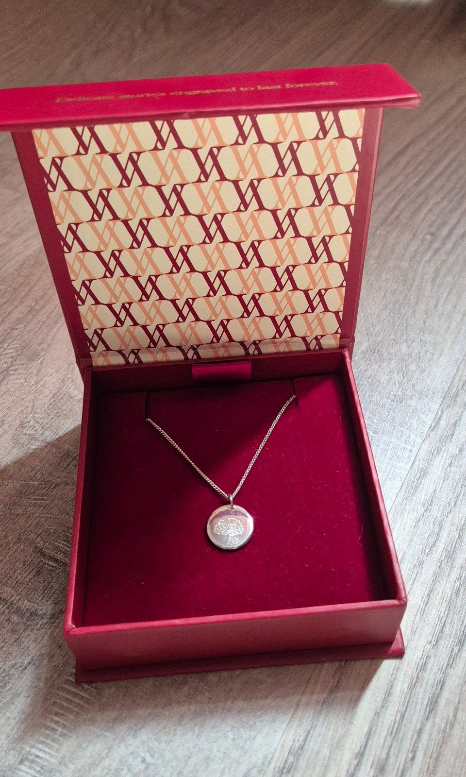 Vedder en Vedder birthflower coin ketting zilver, Ophalen, Zo goed als nieuw, Zilver, Zilver