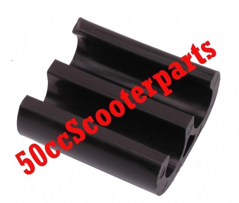Klem achterdrager Agm vx50 / Btc Riva houder rubber 450008, Ophalen of Verzenden