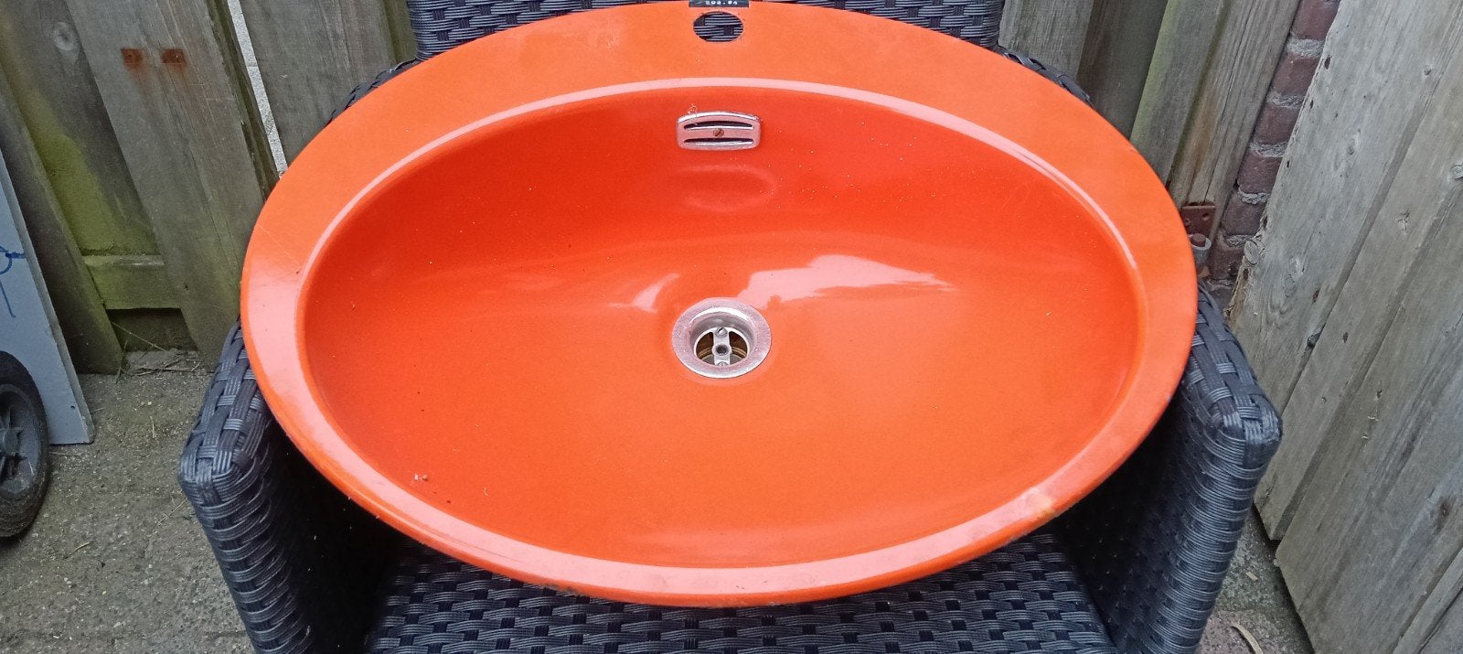 Metalen / ijzeren wasbak Retro oranje, Ophalen, Gebruikt, Wastafel