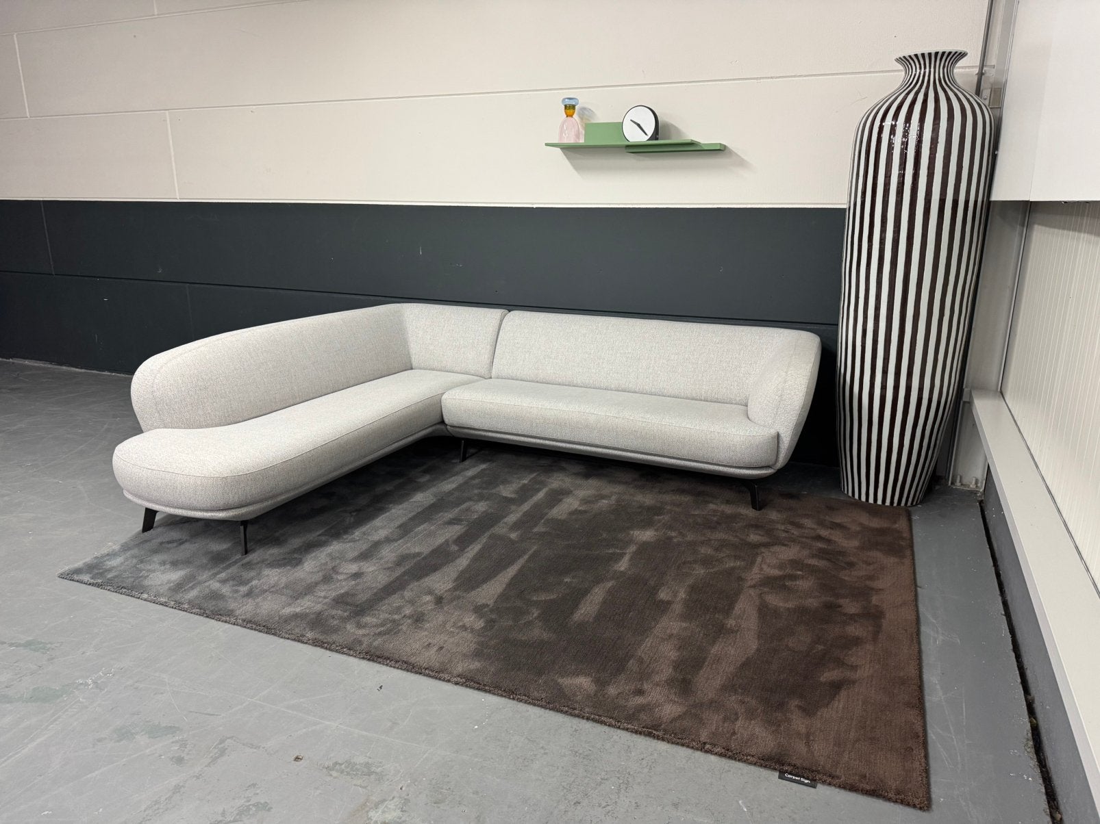 Showroommodel Leolux Flint hoekbank | Varese 5 Blanc, Ophalen, Leolux, Hoekbank, 300 cm of meer