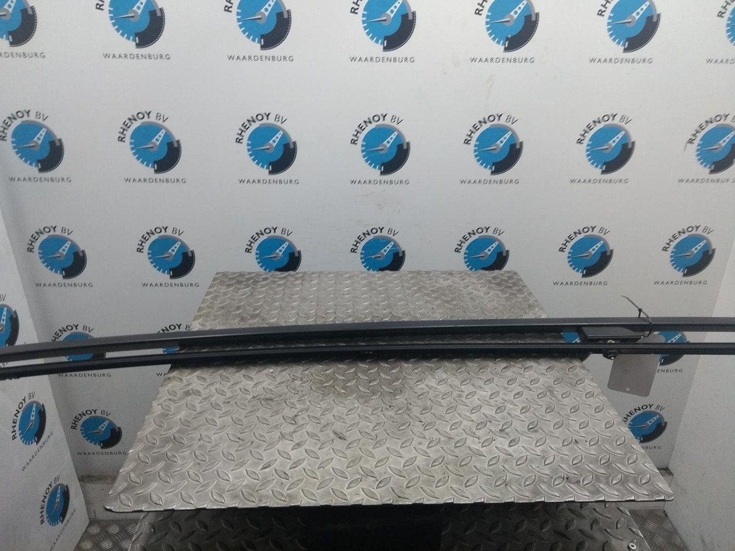 BMW 3 SERIES 330D HIGH EXECUTIVE DAK RAIL 2008, Ophalen of Verzenden, Gebruikt, ARN erkend