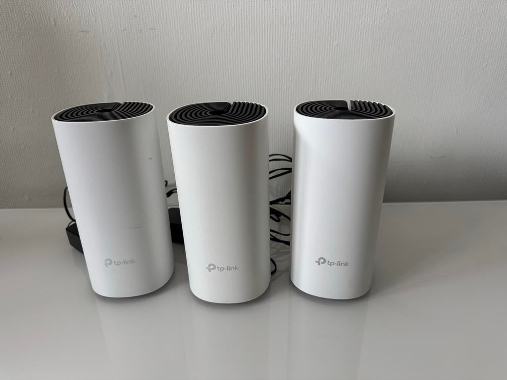 TP-Link Deco M4R Mesh Wifi Systeem (3 stuks), Ophalen, Gebruikt, Router