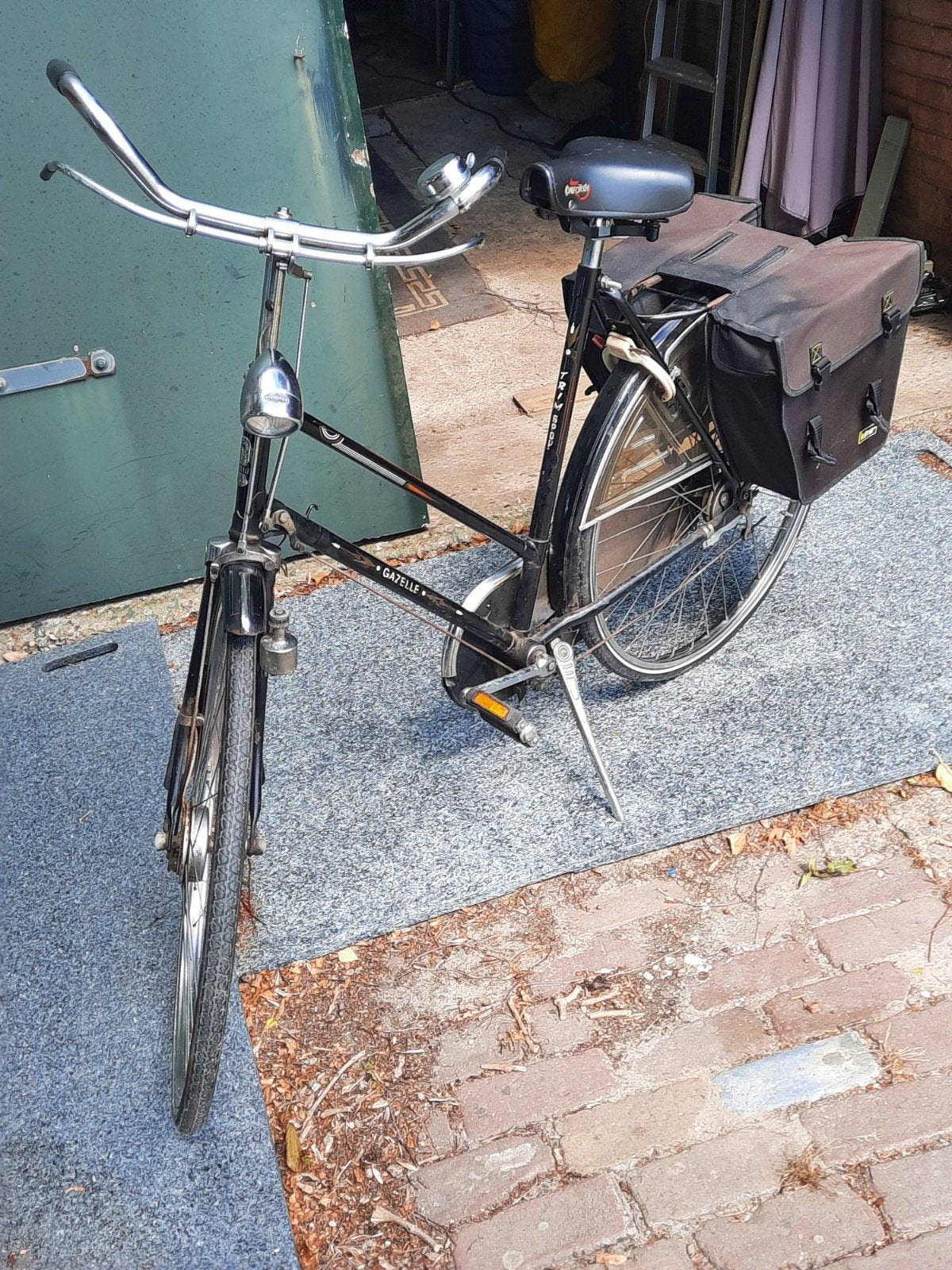 gazelle 60 jaar oud alles werkt met stalen remmen, 56 cm of meer, Ophalen of Verzenden, Gebruikt