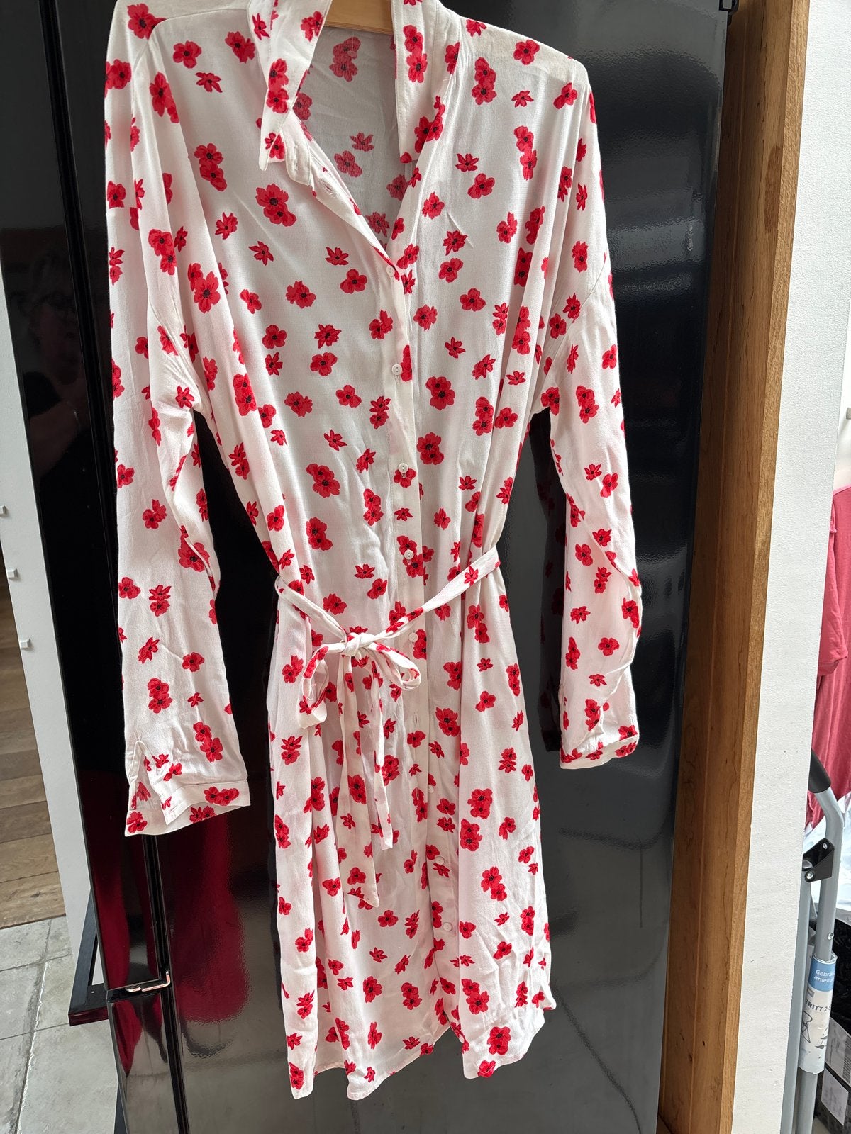 MSCH Copenhagen Blouse/Jurk met Rode Bloemen - Maat L/XL, Kleding | Dames, Jurken, Wit, Maat 42/44 (L), Ophalen of Verzenden, Zo goed als nieuw