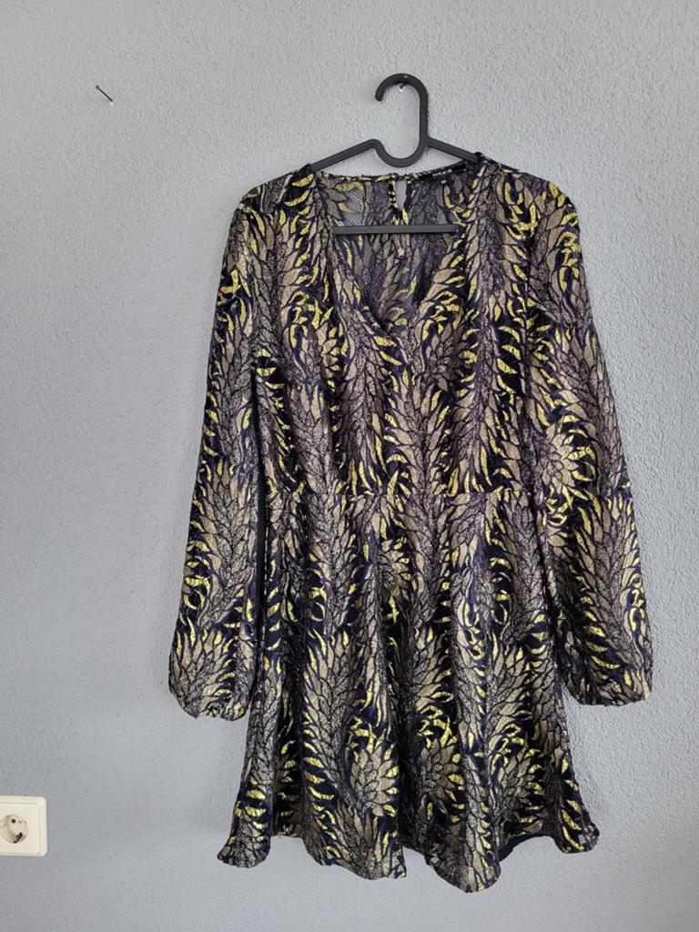 NIKKIE glitter jurk maat S, Verzenden, Zwart, Zo goed als nieuw, Maat 36 (S)