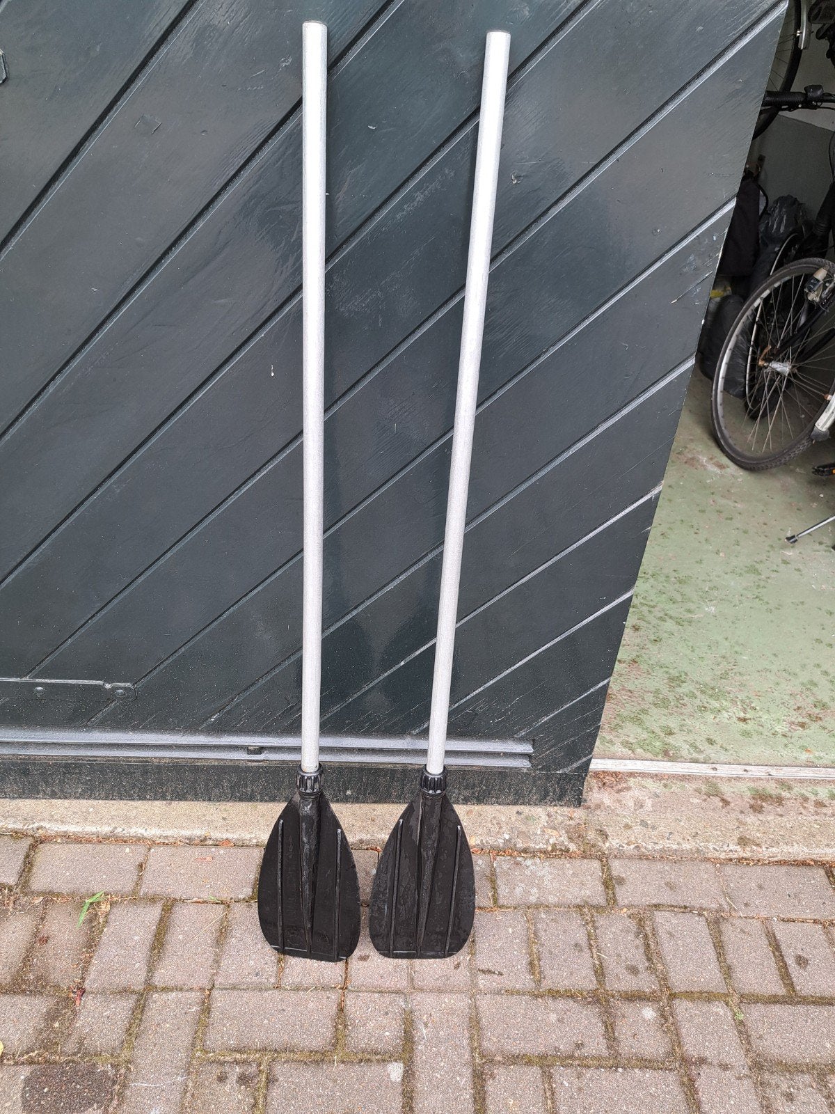 Twee peddels voor kajak of kano, Ophalen of Verzenden, Gebruikt, Enkelbladige peddel