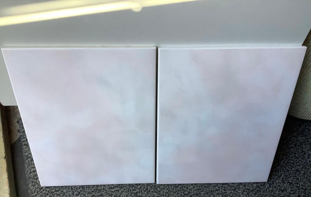 Roze gevlamde wandtegels - 1,25 m2 restpartij, Ophalen, Nieuw