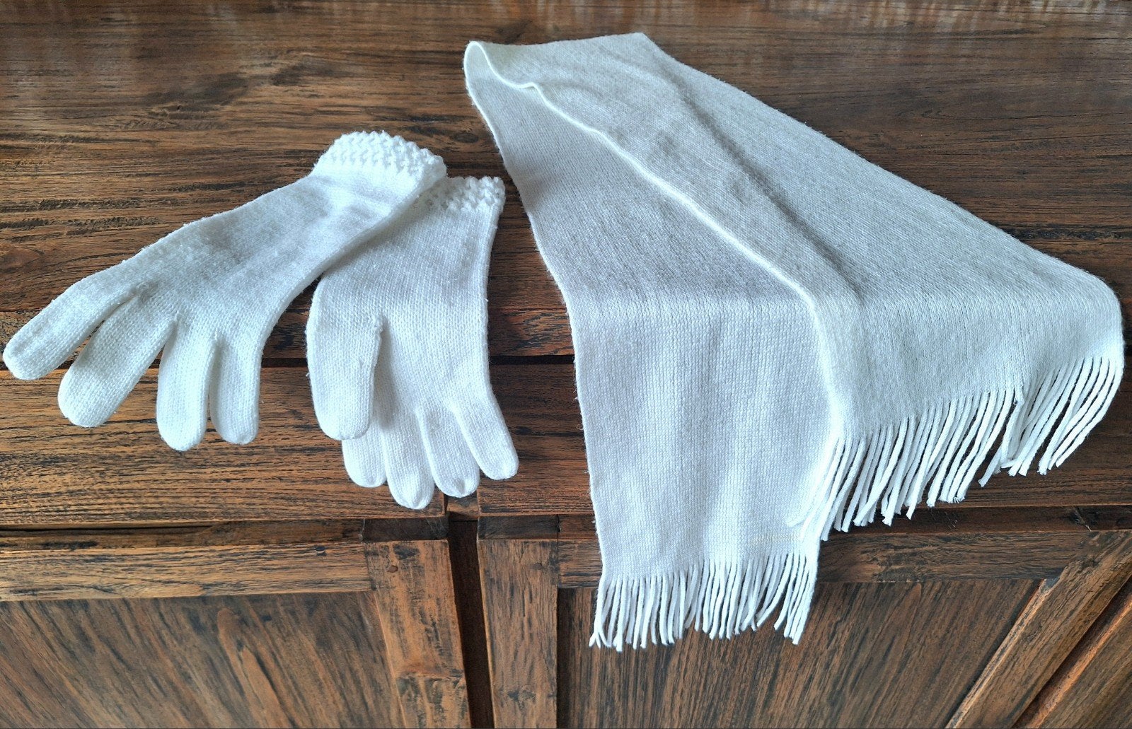 Vintage witte sjaal met handschoenen, Antiek en Kunst, Ophalen of Verzenden, Dames