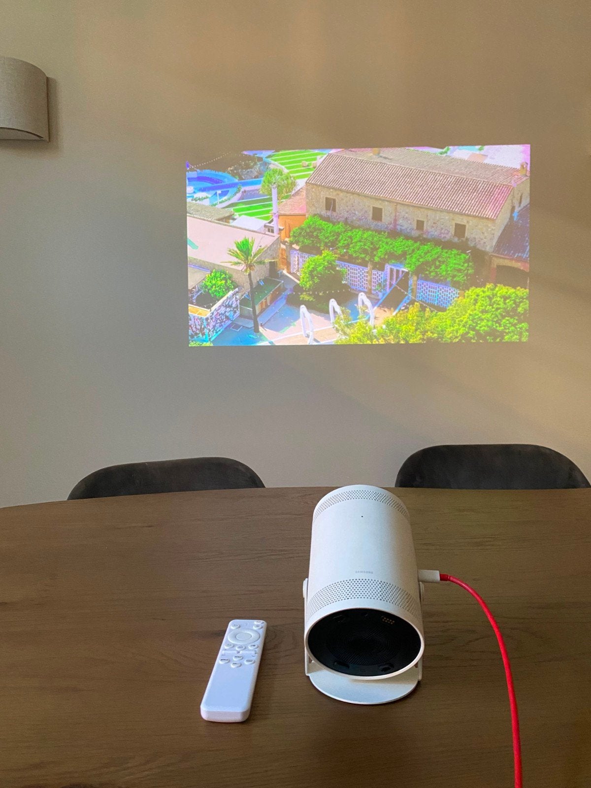 Samsung Freestyle 2nd Gen Projector - Smart Beamer, LED, Ophalen of Verzenden, Zo goed als nieuw, Samsung