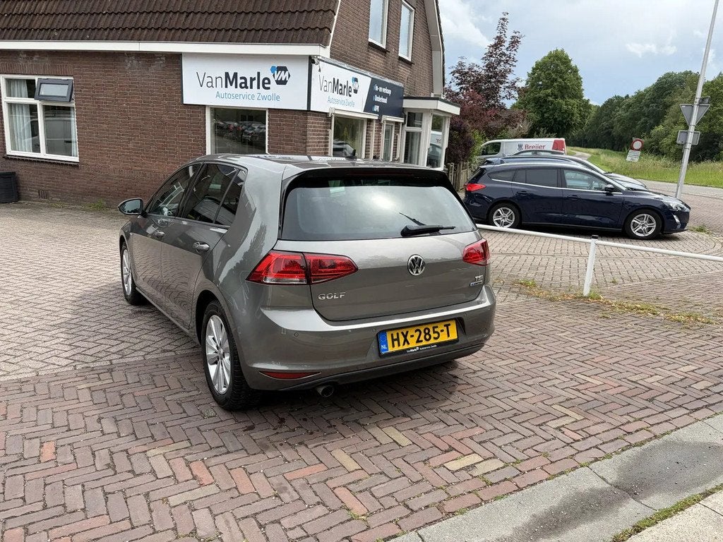 Volkswagen Golf 1.0 TSI Comfortline € 8.944,00, Stof, Gebruikt, Origineel Nederlands, Bedrijf