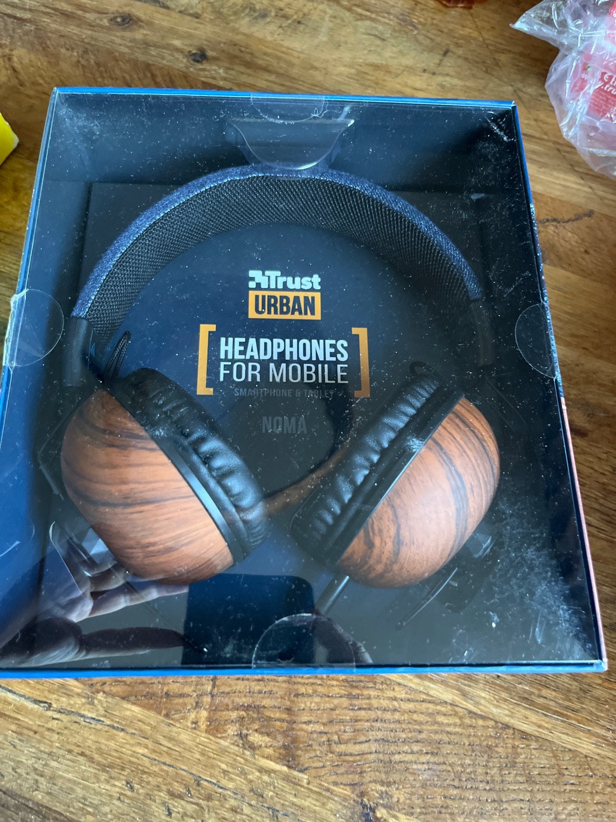 Trust Urban Noma Hoofdtelefoon - Over-ear met microfoon, Audio, Tv en Foto, Koptelefoons, Zo goed als nieuw, Over-ear, Microfoon