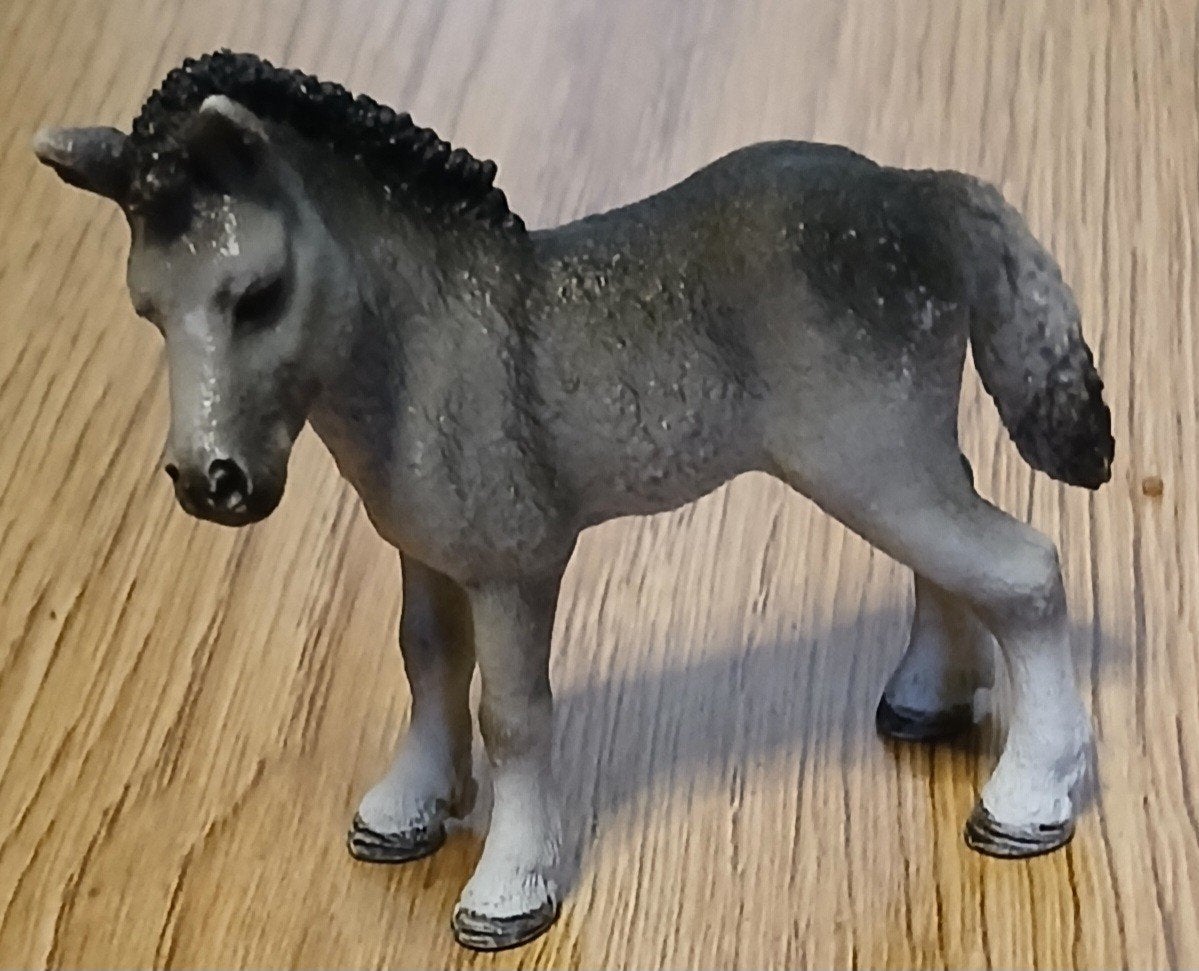 schleich veulen, Ophalen of Verzenden, Zo goed als nieuw, Paard, Beeldje of Figuurtje