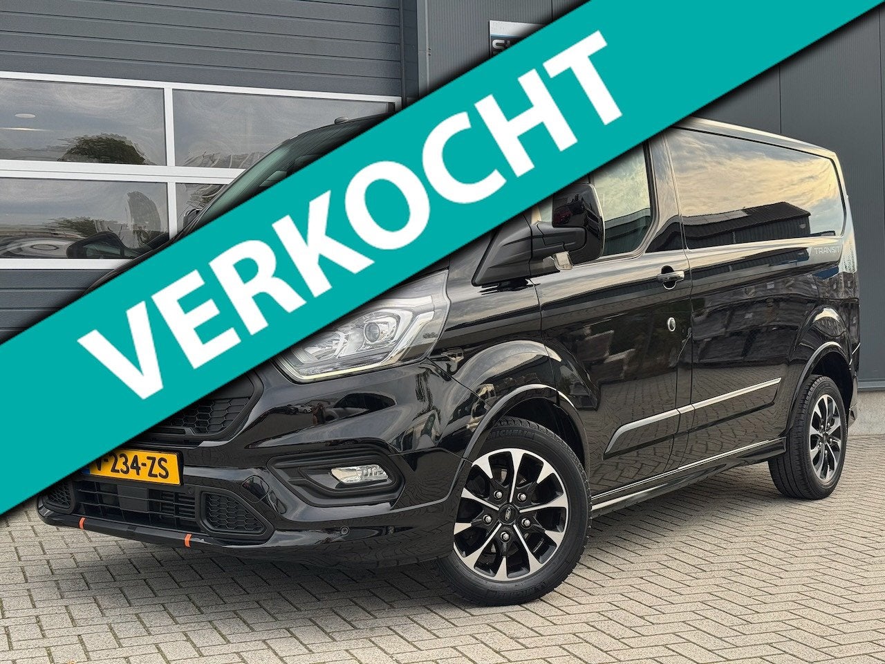 Ford Transit Custom 310 2.0 TDCI 170pk L1H1 Sport | D-riem n, 4 cilinders, Zwart, Bedrijf, 170 pk