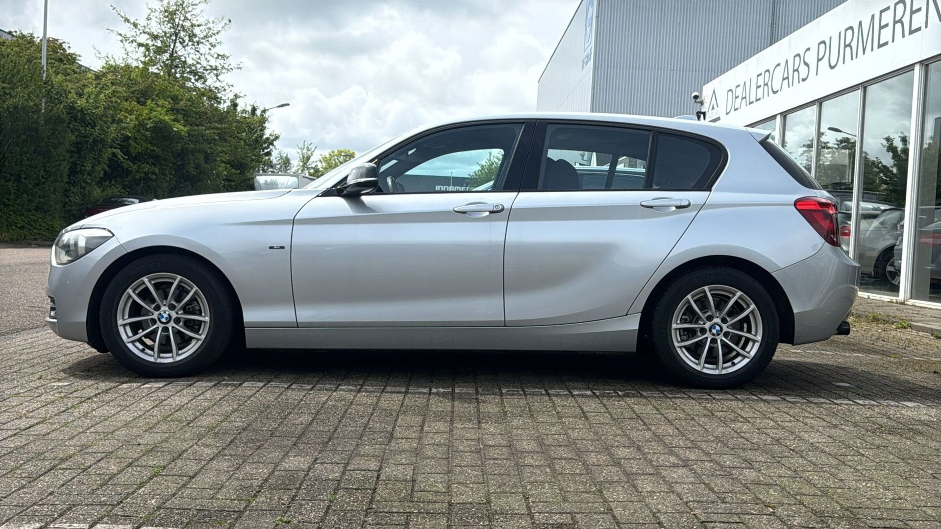 BMW 1-serie 116i Business+ Sport, Auto's, BMW, 1-Serie, Euro 5, Gebruikt, Zwart