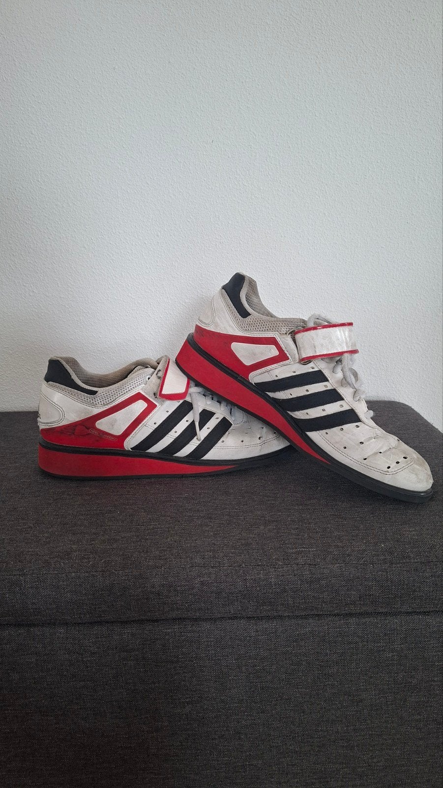 Adidas Powerlift gewichthefschoenen - Maat 43 1/3, Ophalen of Verzenden, Gebruikt