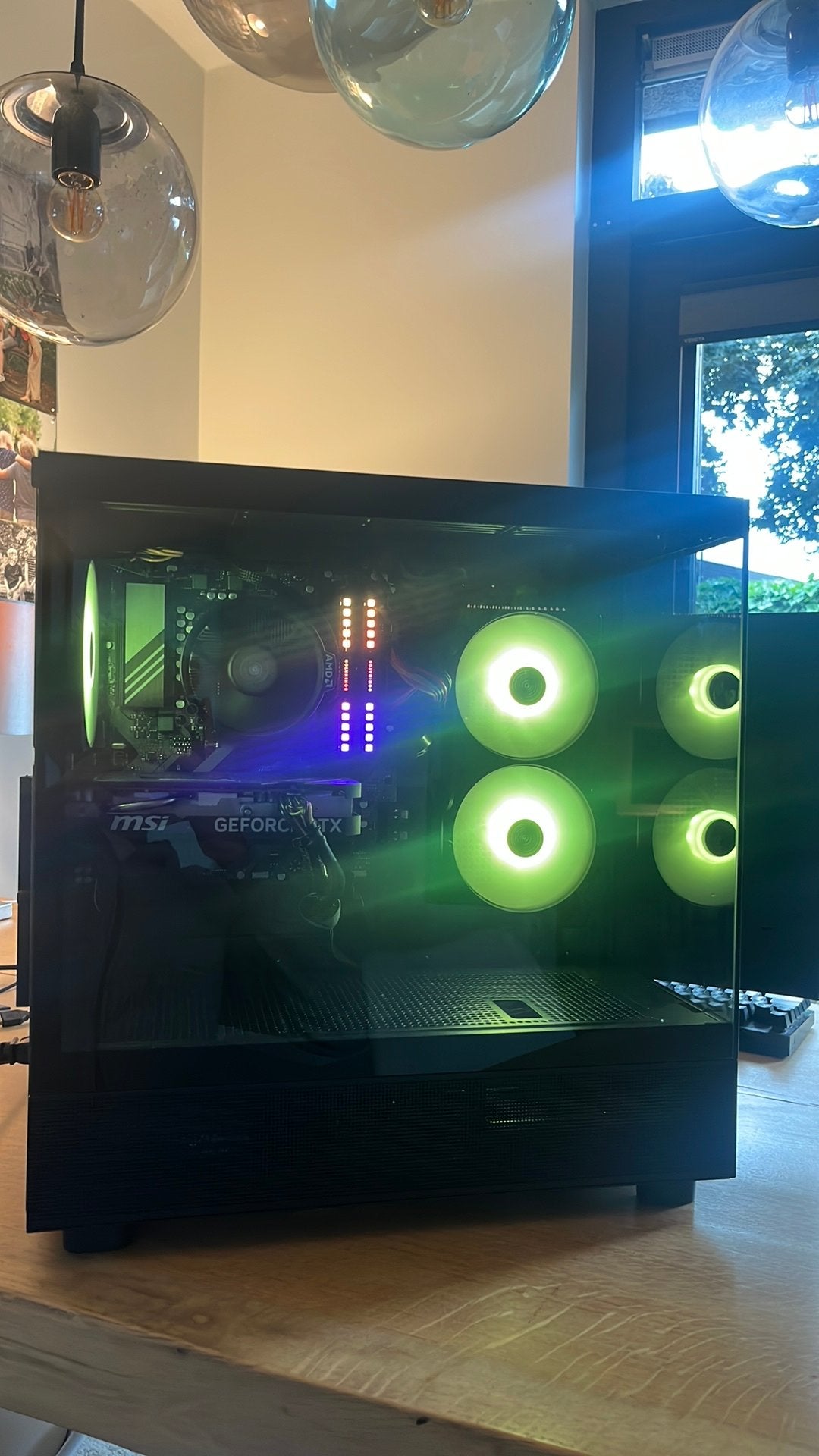 Krachtige Gaming PC - RTX 4060, Ryzen 5 7600, 32GB DDR5, Computers en Software, Desktop Pc's, Zo goed als nieuw, 4 Ghz of meer