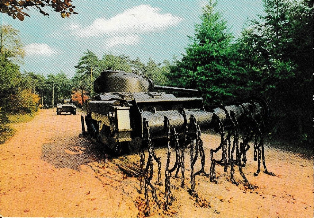 Overloon -Oortlogsmuseum - Mijnenveger (Engels) 1961, Ophalen, Landmacht, Nederland, Overige typen