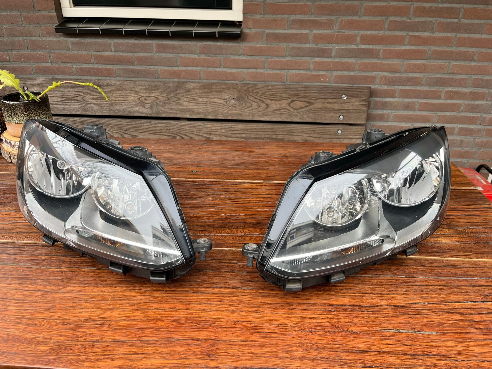 Koplampen Touran 1T3 / Caddy MK3 GP - Set Links & Rechts, Auto-onderdelen, Ophalen, Gebruikt, Volkswagen
