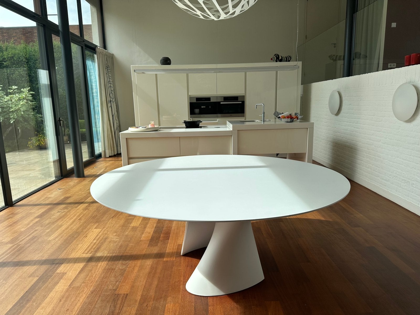 Ronde design eettafel