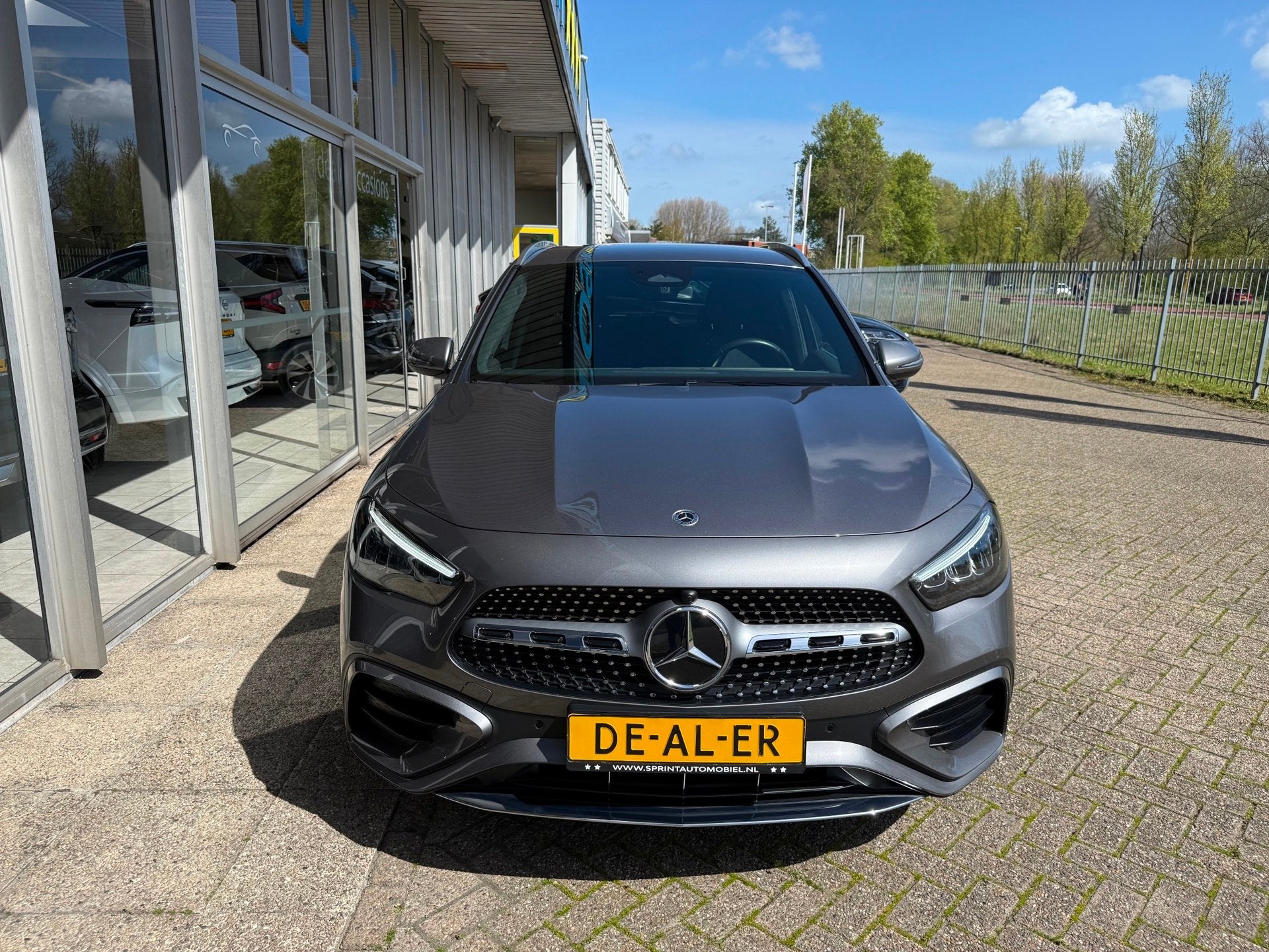 Mercedes-Benz GLA-klasse 200 AMG Line 163PK / SFEERVERLICHTI, Auto's, 15 km/l, Gebruikt, Zwart, 4 cilinders