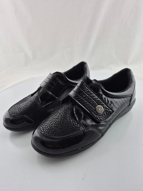 Schoenen dames zwart leer maat 41H, Kleding | Dames, Zwart, Lage of Enkellaarzen, Ophalen of Verzenden, Zo goed als nieuw