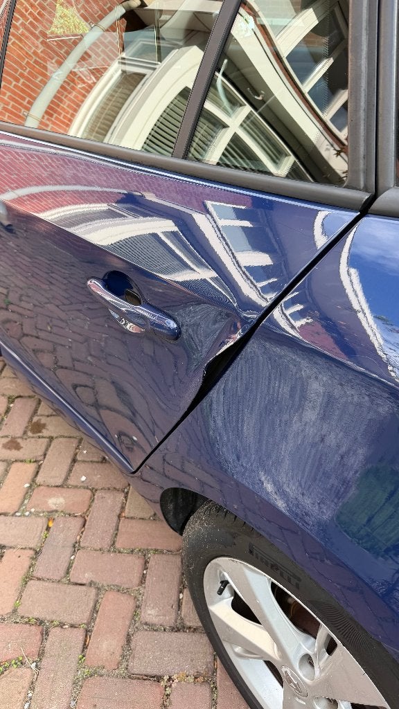 Foto 8 van Renault Mégane 1.5 DCI 81KW Estate 2012 met winterbanden